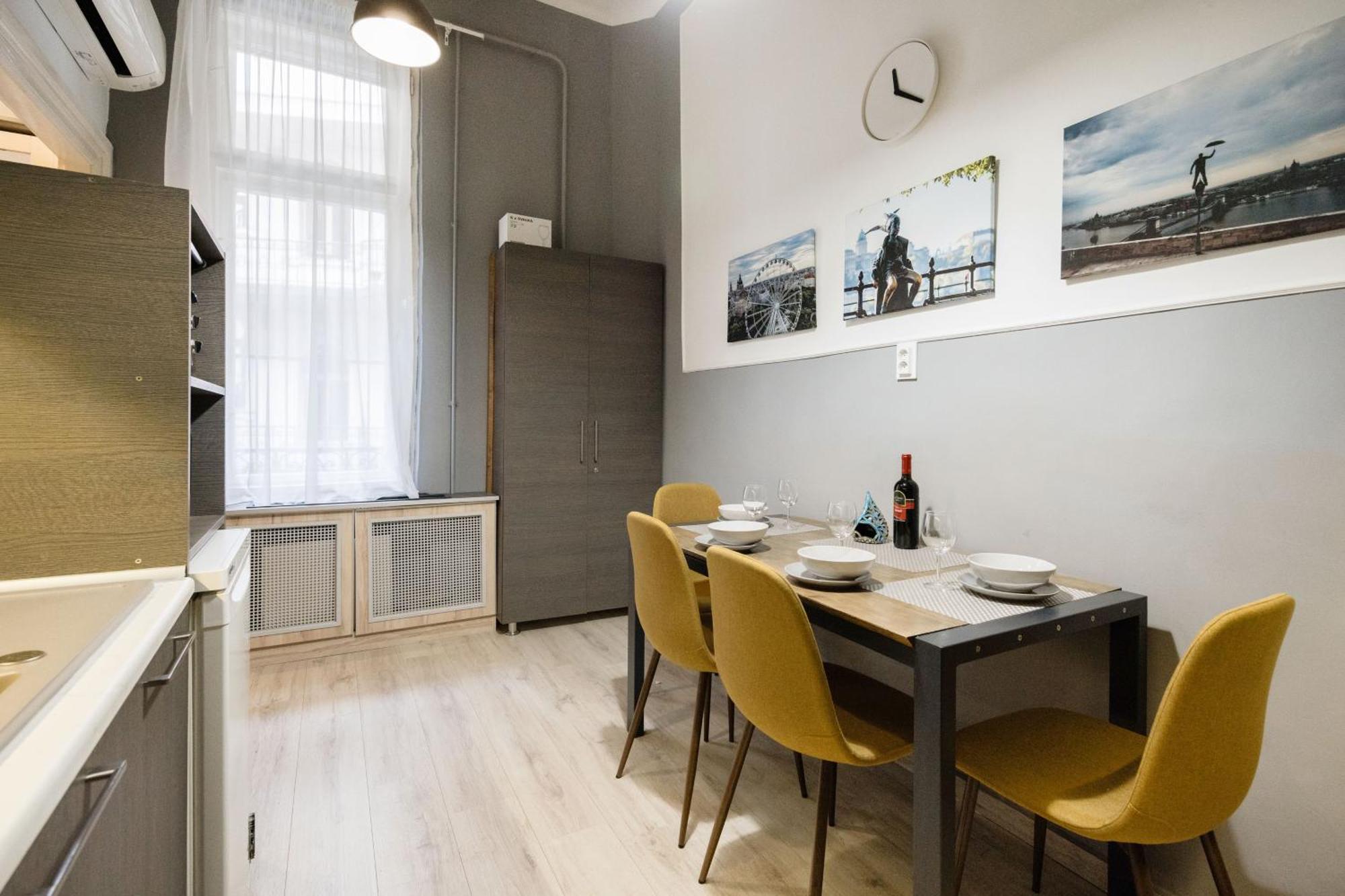 Апартаменты Urban Tranquillity By The Main Shopping Street Будапешт Экстерьер фото